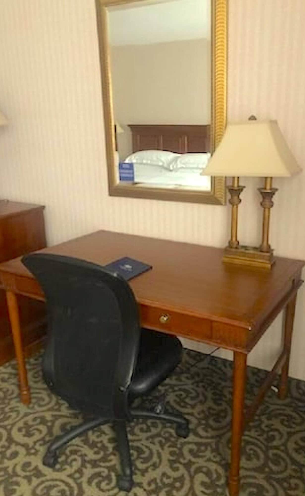 Doubletree By Hilton Lisle Naperville Extérieur photo
