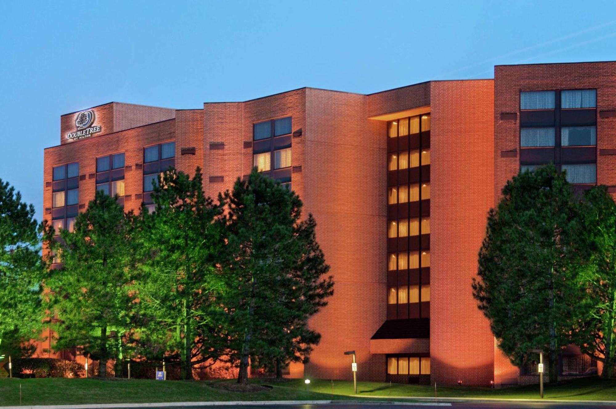 Doubletree By Hilton Lisle Naperville Extérieur photo