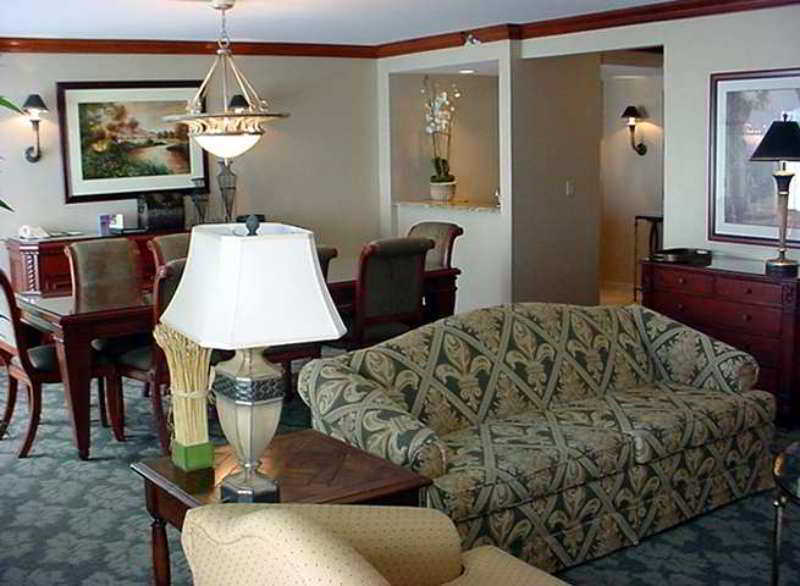 Doubletree By Hilton Lisle Naperville Extérieur photo