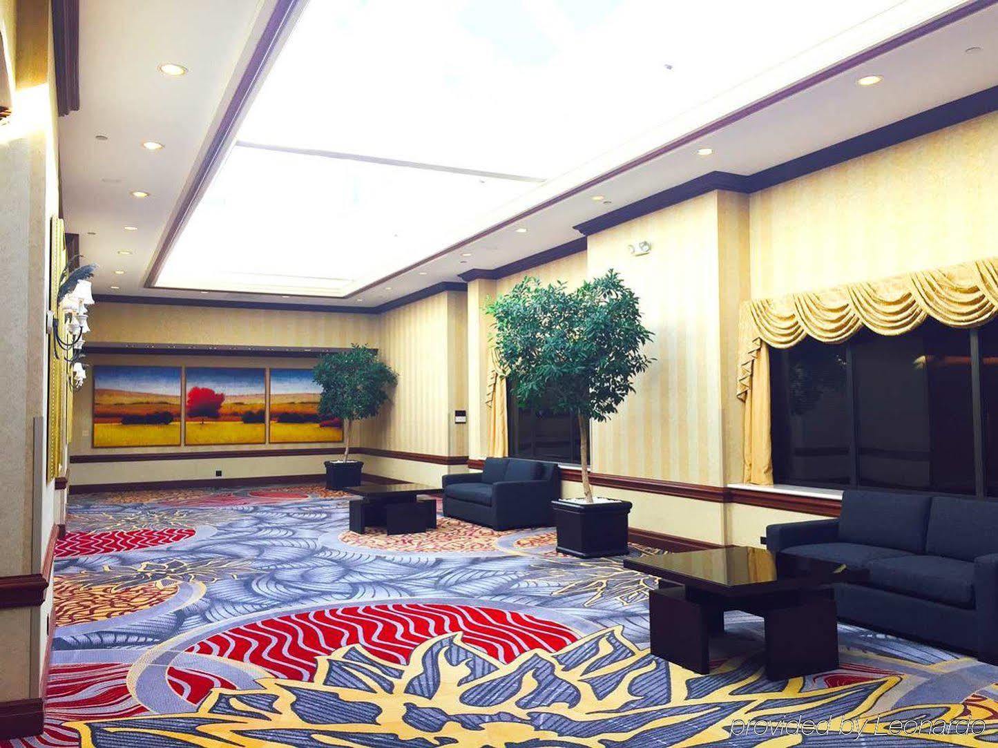 Doubletree By Hilton Lisle Naperville Extérieur photo