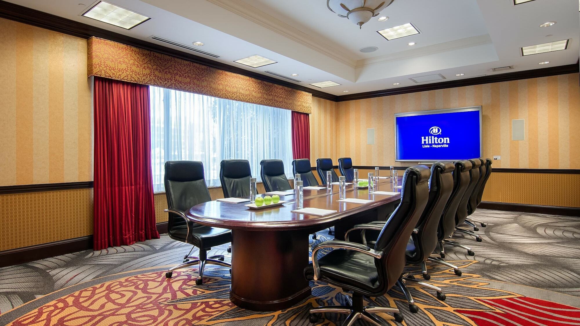 Doubletree By Hilton Lisle Naperville Extérieur photo