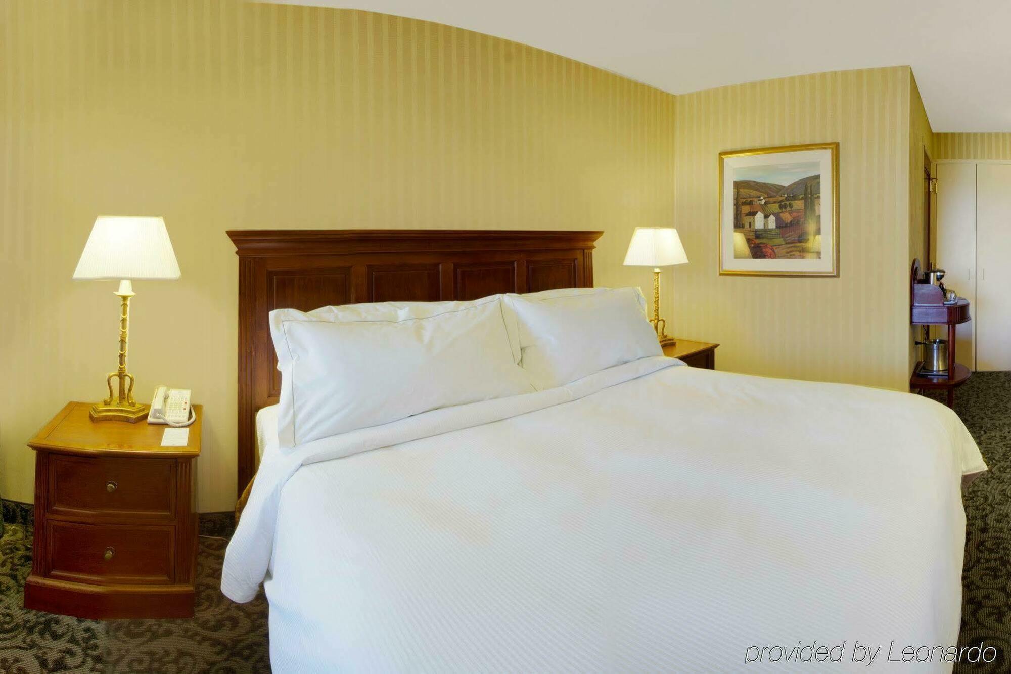 Doubletree By Hilton Lisle Naperville Chambre photo
